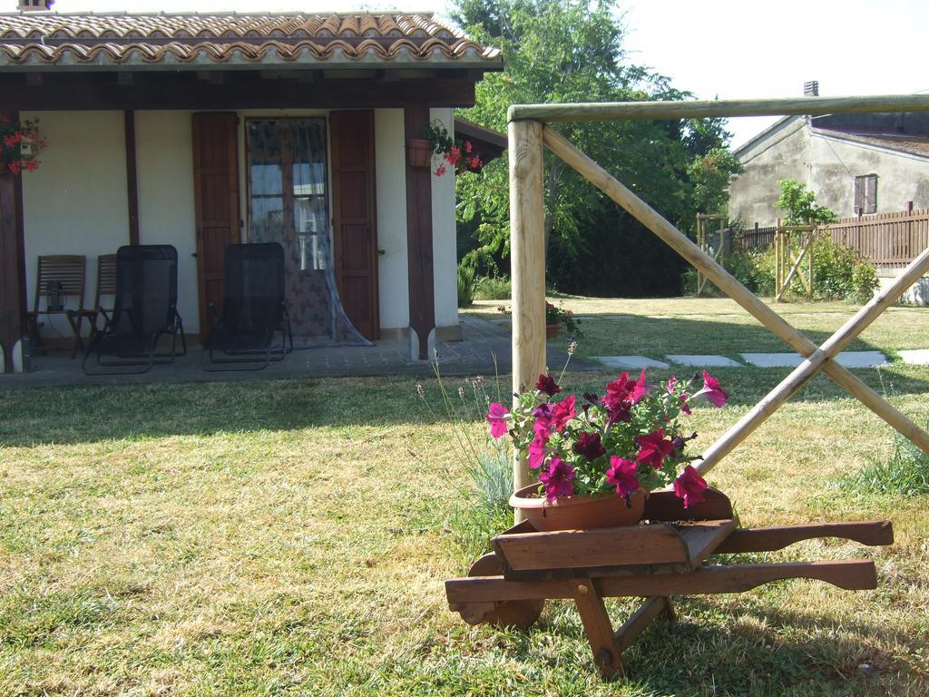Agriturismo La Casa Della Lavanda - Il Rustico Marina di Montemarciano Exterior photo